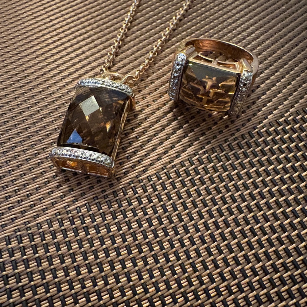 Elegant Gold plated - sterling silver, Amethyst coloured stone, Jewelry Set